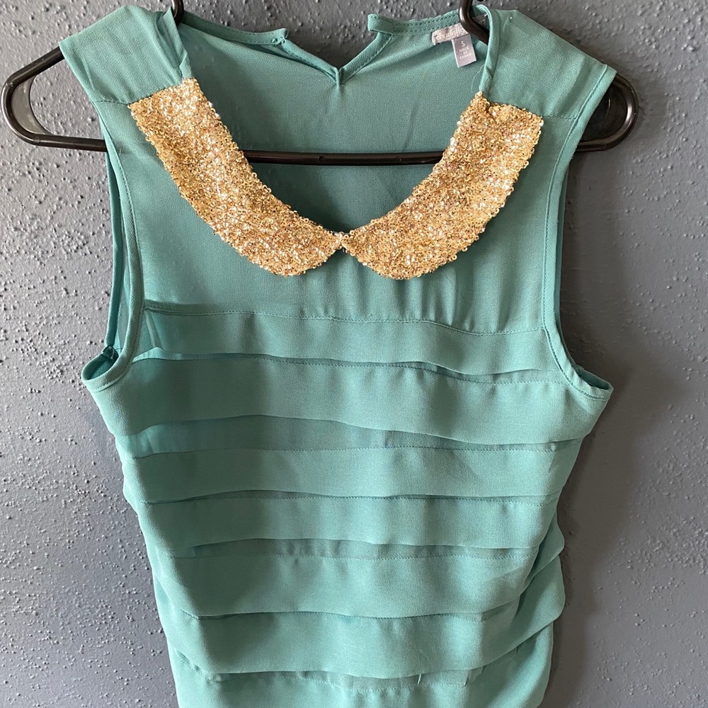Sequin collar top